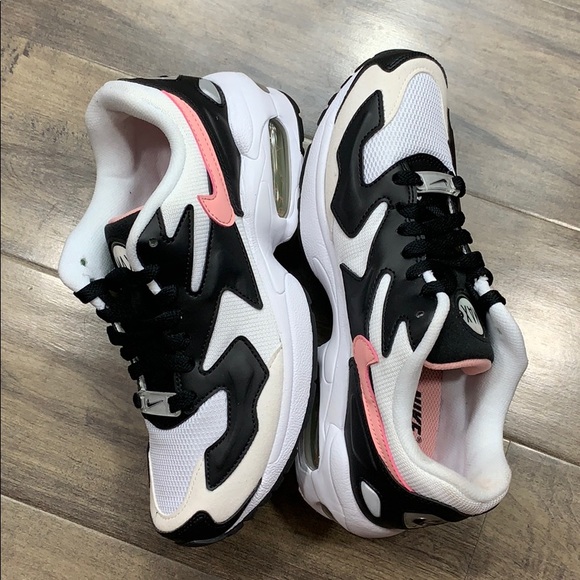 • NIKE AIR MAX2 LIGHT white/bleached coral-black W - Picture 9 of 16